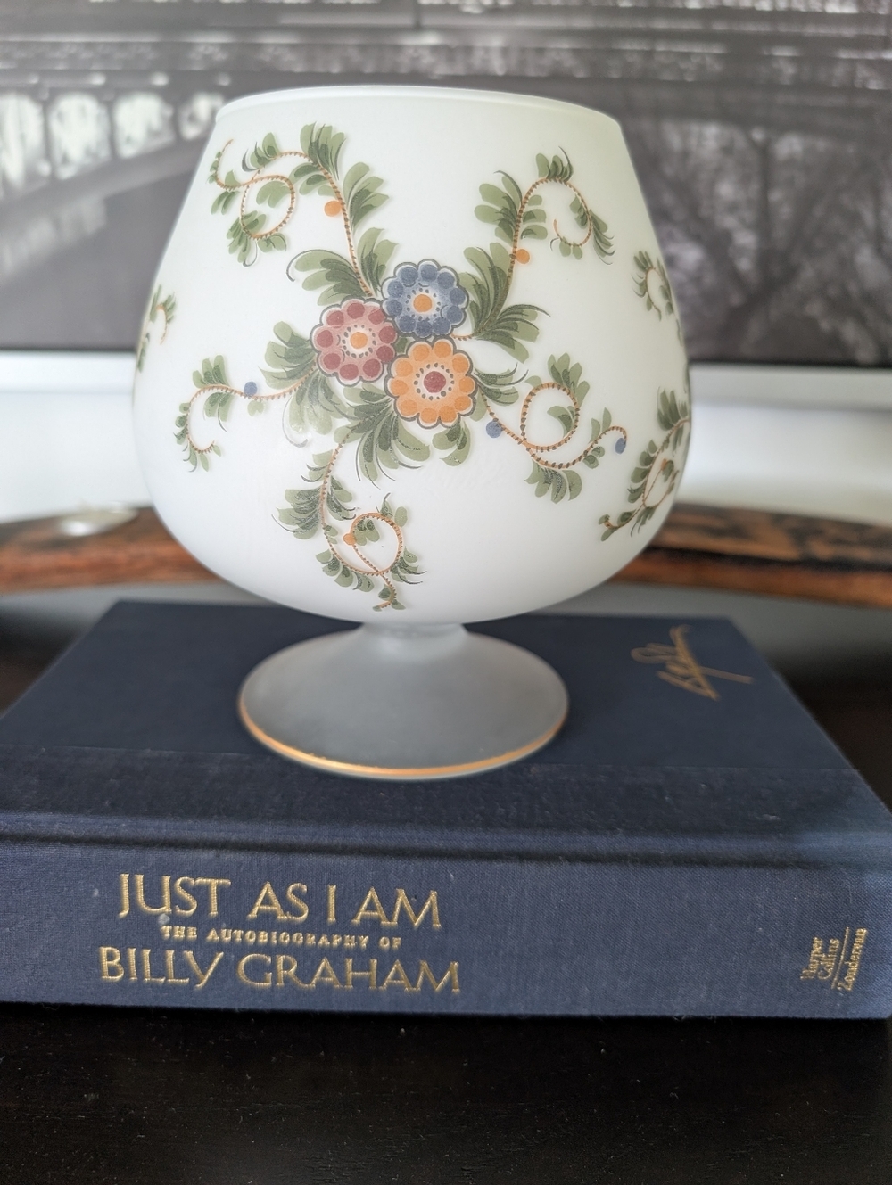 VGT,Norleans Satin/Frosted Glass Footed Compote Dish .